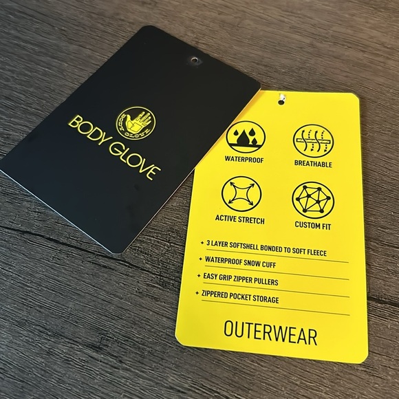 Body Glove Pink and Black Jumpsuit for Outdoor Sports - Picture 2 of 2